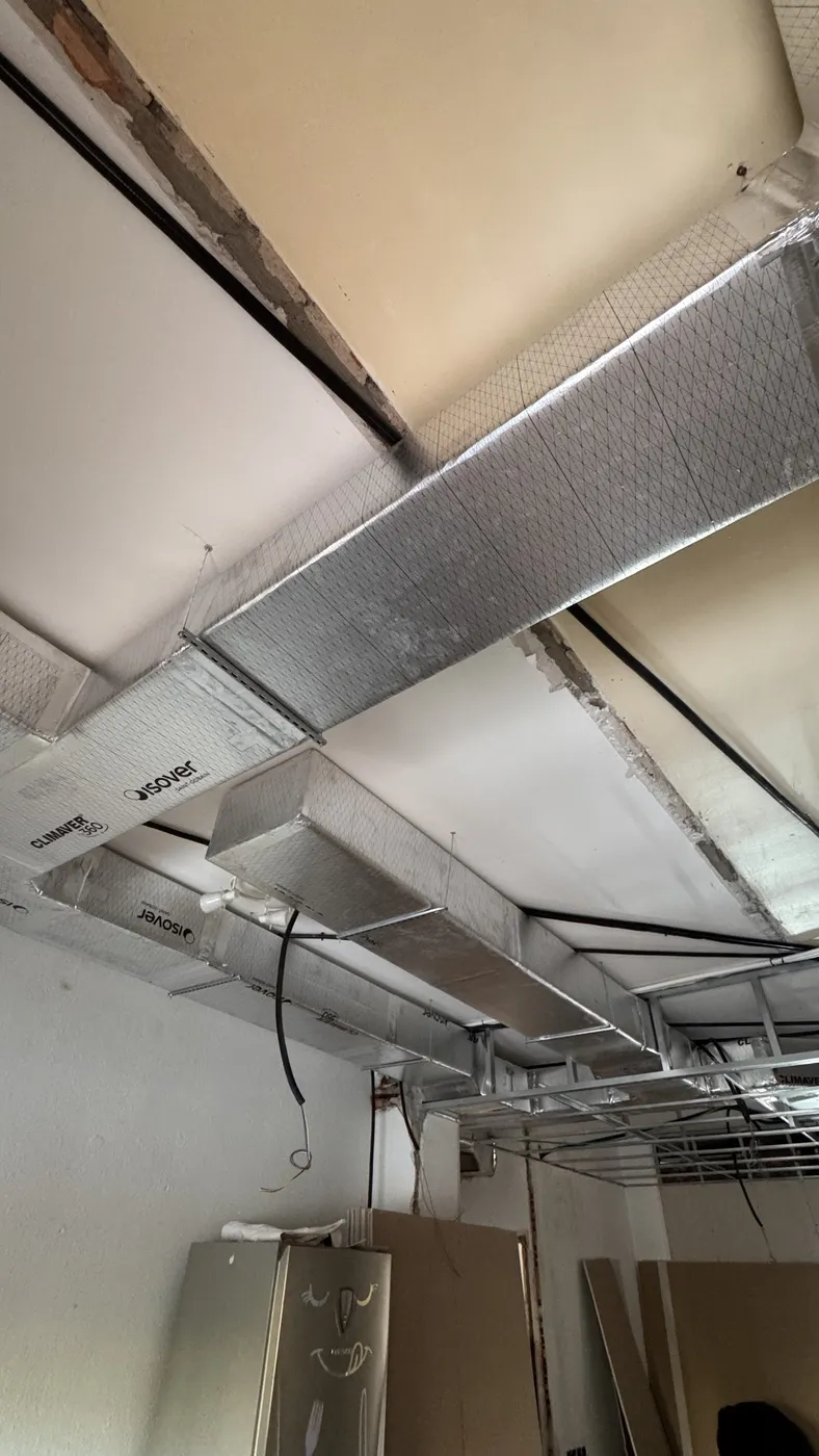 Ramales de conductos Climaver 360 en vivienda